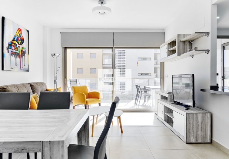 Resale - Apartment - Orihuela Costa - Costa Blanca