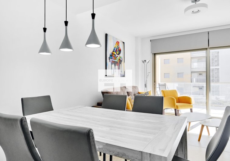 Resale - Apartment - Orihuela Costa - Costa Blanca