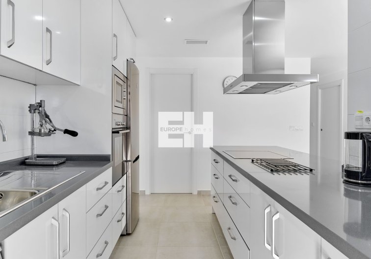 Resale - Apartment - Orihuela Costa - Costa Blanca