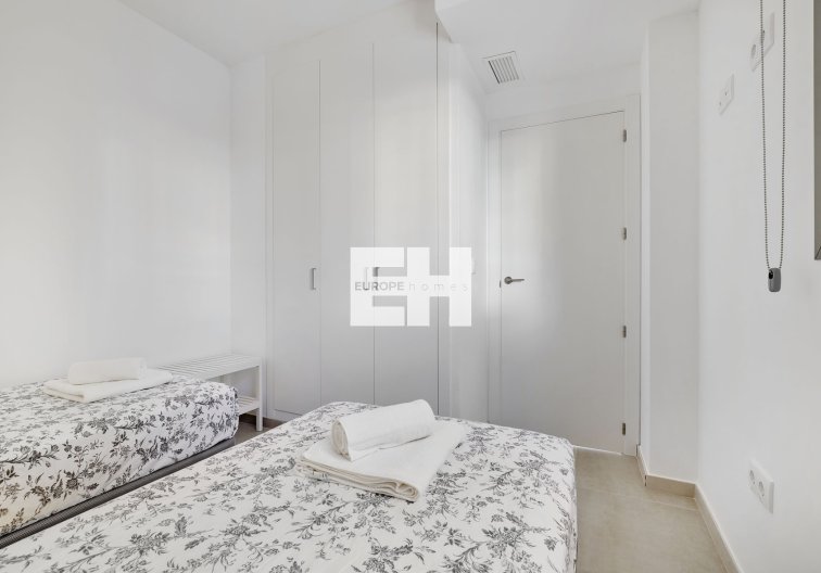 Resale - Apartment - Orihuela Costa - Costa Blanca