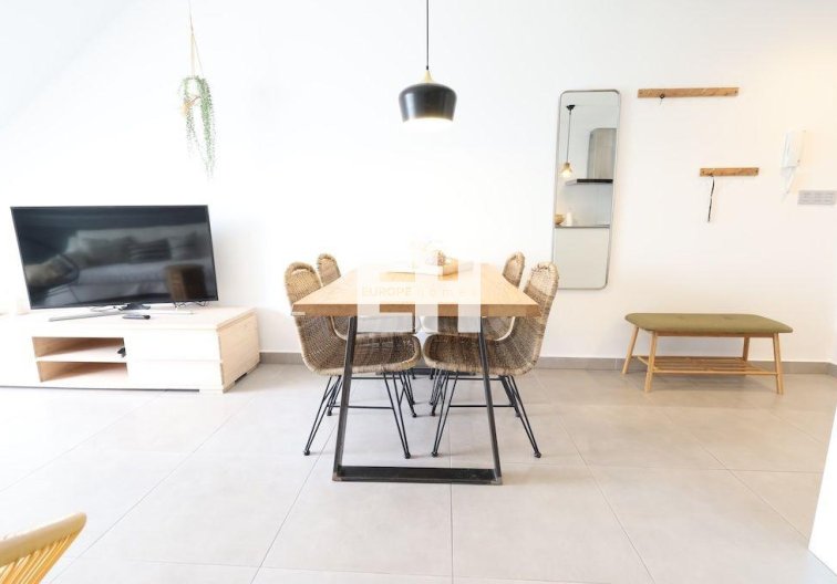 Resale - Bungalow - Pilar de la Horadada - Costa Blanca