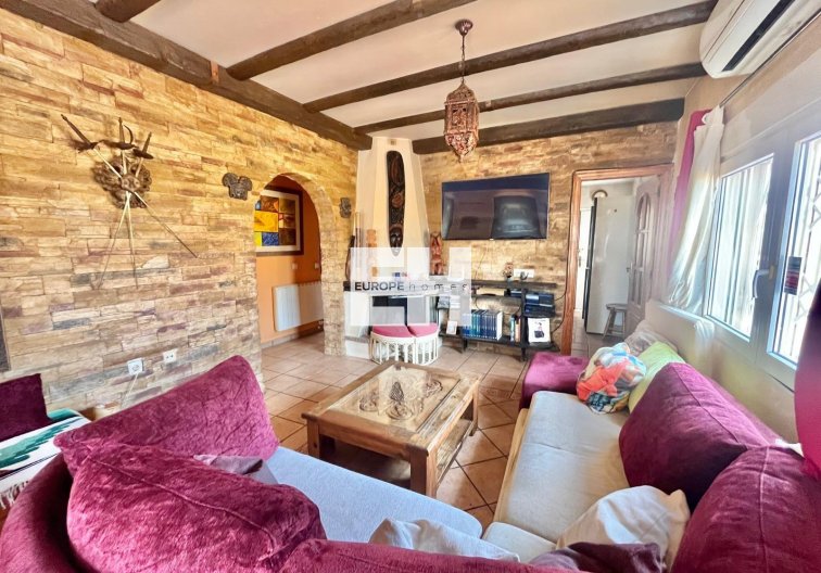 Resale - villa - Torrevieja - Los Balcones - Los Altos Del Edén