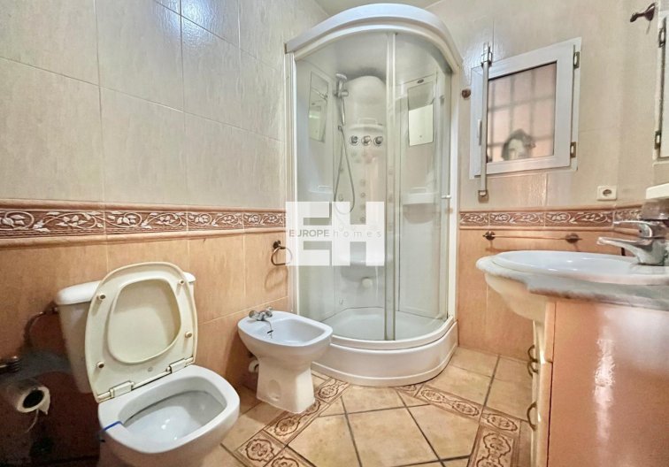 Resale - villa - Torrevieja - Los Balcones - Los Altos Del Edén