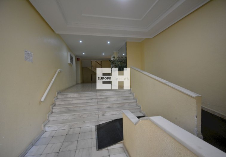 Resale - Apartment - Torrevieja - Costa Blanca