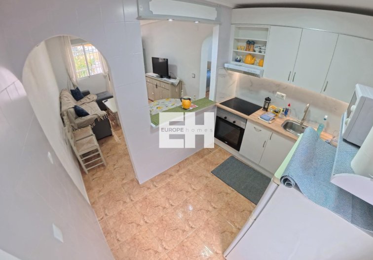 Segunda mano - Bungalow - Torrevieja - El Limonar