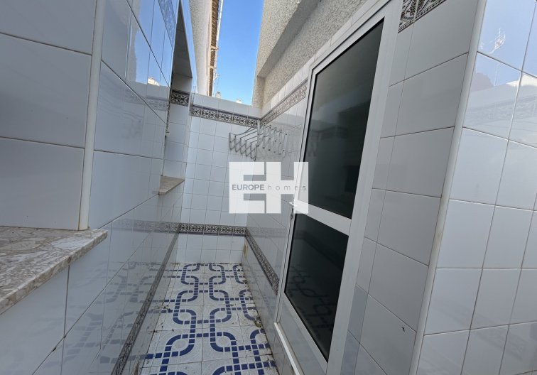 Resale - town house - Torre de la Horadada - Costa Blanca