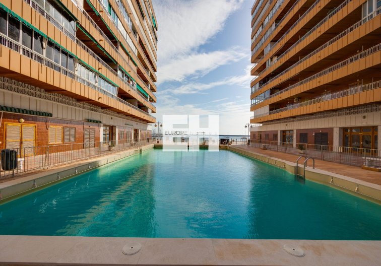 Resale - Apartment - Torrevieja - Costa Blanca