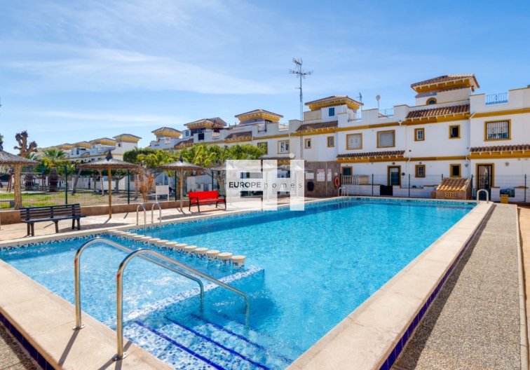 Resale - town house - Torrevieja - Costa Blanca