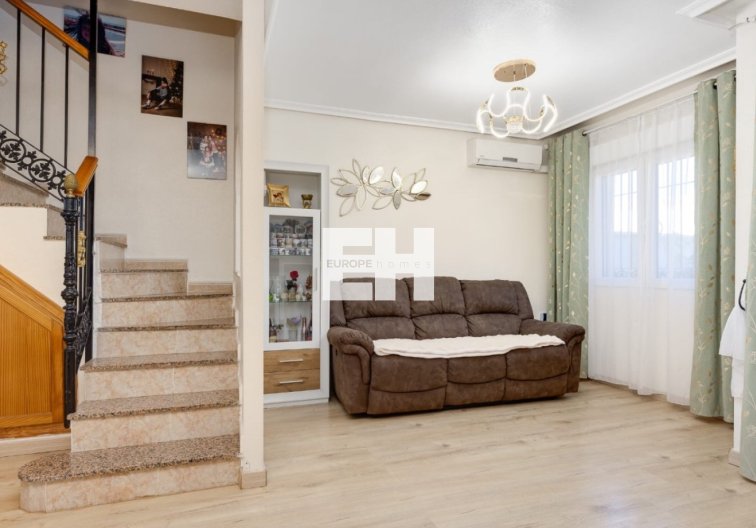 Resale - town house - Torrevieja - Costa Blanca