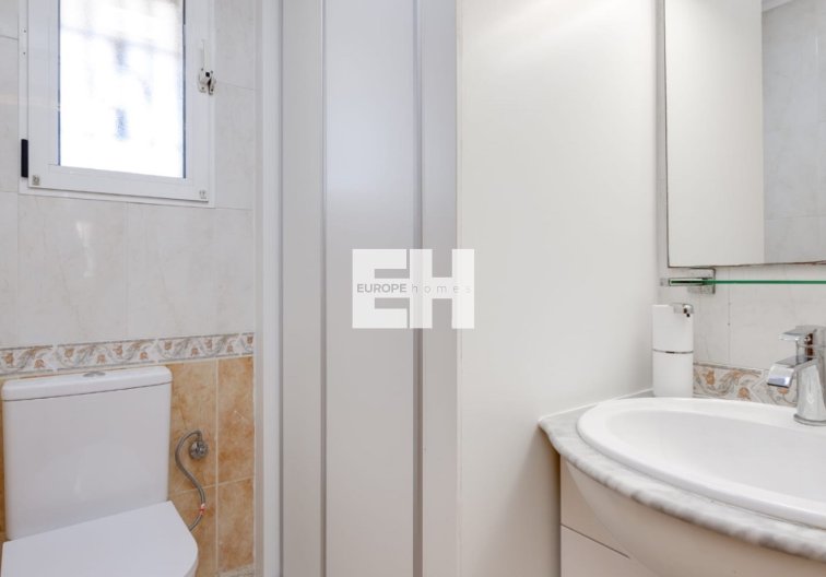 Resale - town house - Torrevieja - Costa Blanca