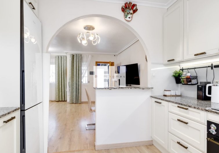 Resale - town house - Torrevieja - Costa Blanca