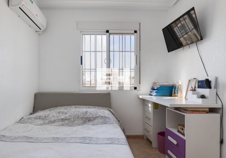 Resale - town house - Torrevieja - Costa Blanca