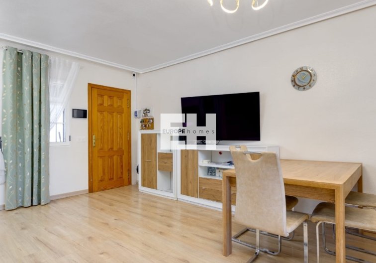 Resale - town house - Torrevieja - Costa Blanca