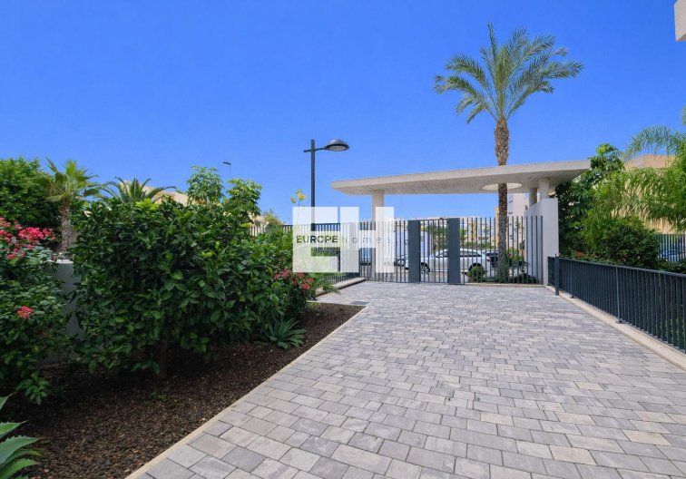 Resale - Apartment - Orihuela Costa - Villamartín