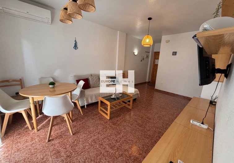 Resale - Apartment - Torrevieja - Playa de los Locos