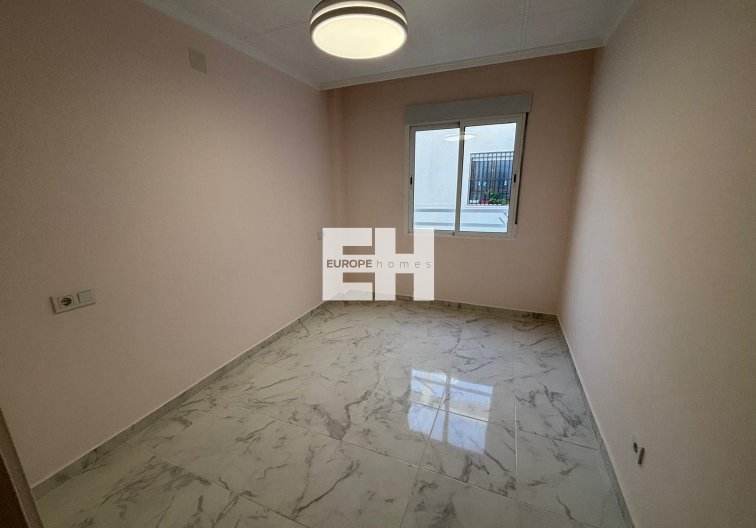 Segunda mano - Atico - Torrevieja - Acequion