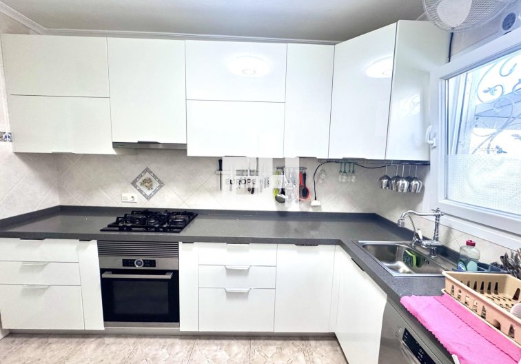 Resale - town house - Orihuela Costa - Playa Flamenca