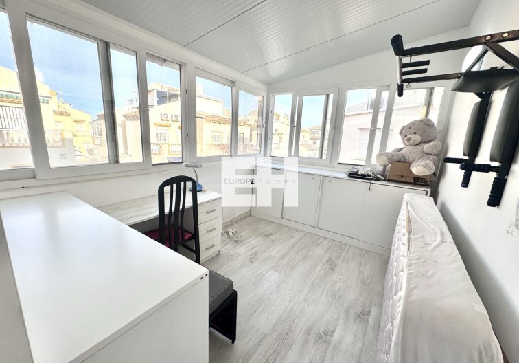 Resale - town house - Orihuela Costa - Playa Flamenca