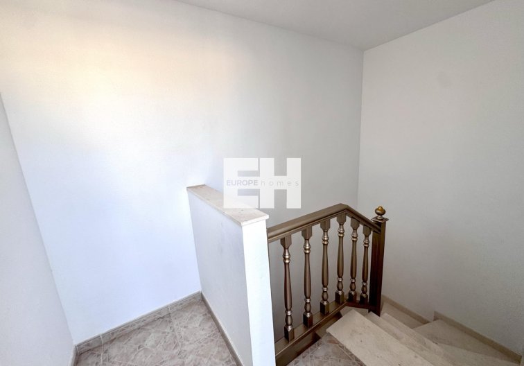 Resale - town house - Orihuela Costa - Playa Flamenca