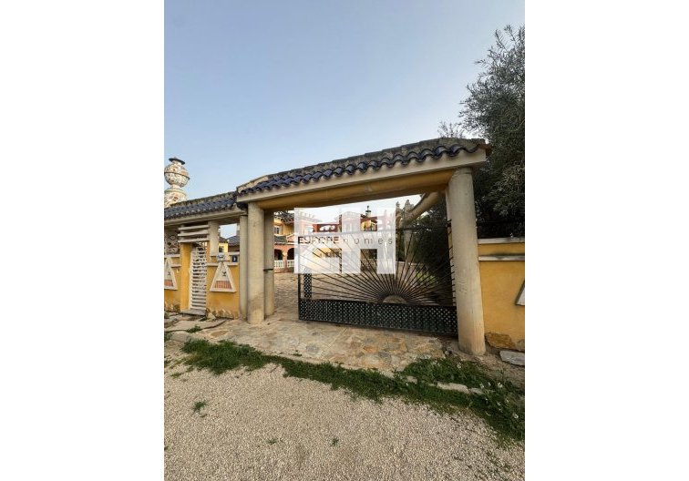 Segunda mano - villa - Orihuela - La Campaneta