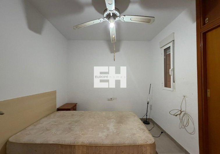 Resale - Apartment - Torrevieja - Playa de los Locos