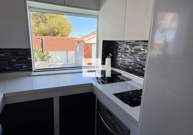 Revente - villa - Orihuela Costa - Costa Blanca