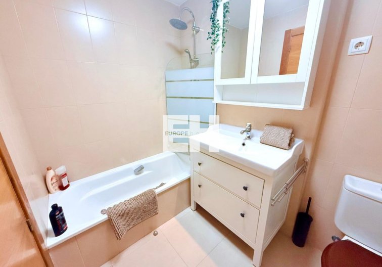 Resale - Apartment - Hacienda Riquelme Golf Resort - Inland