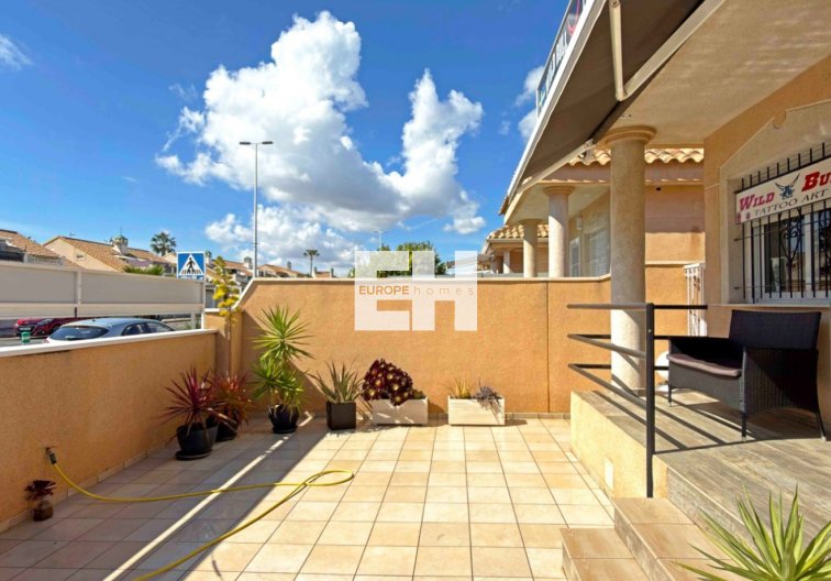 Resale - Bungalow - Orihuela Costa - Costa Blanca