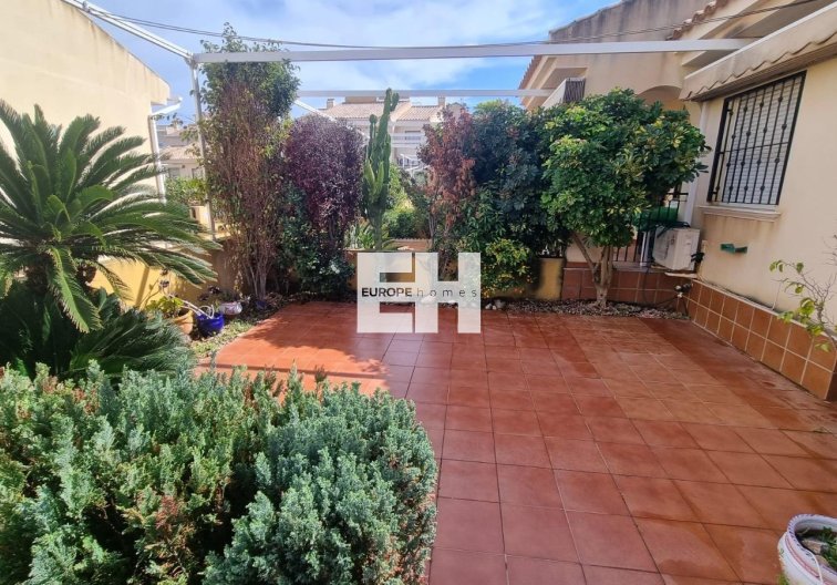 Segunda mano - Semi Detached - Guardamar del Segura - Urbanizaciones