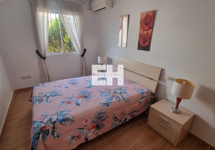 Segunda mano - Semi Detached - Guardamar del Segura - Urbanizaciones