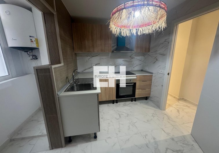 Resale - Apartment - Torrevieja - Costa Blanca