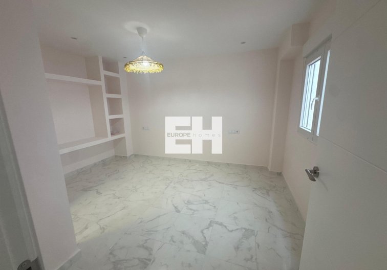 Resale - Apartment - Torrevieja - Costa Blanca