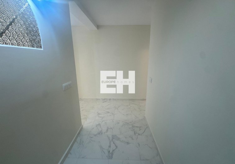 Resale - Apartment - Torrevieja - Costa Blanca