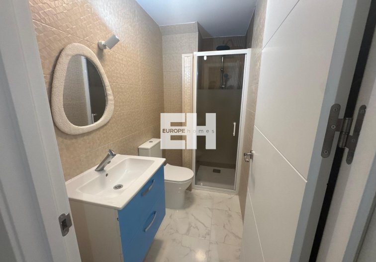 Resale - Apartment - Torrevieja - Costa Blanca