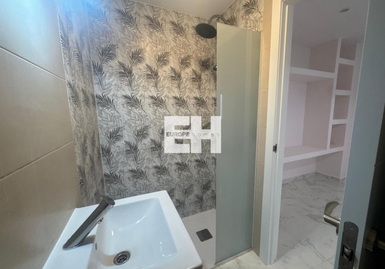 Resale - Apartment - Torrevieja - Costa Blanca