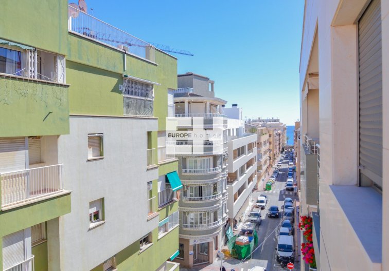 Resale - Apartment - Torrevieja - Playa del Cura