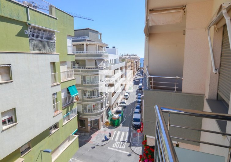 Resale - Apartment - Torrevieja - Playa del Cura