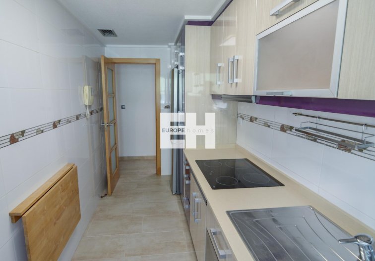 Resale - Apartment - Torrevieja - Playa del Cura