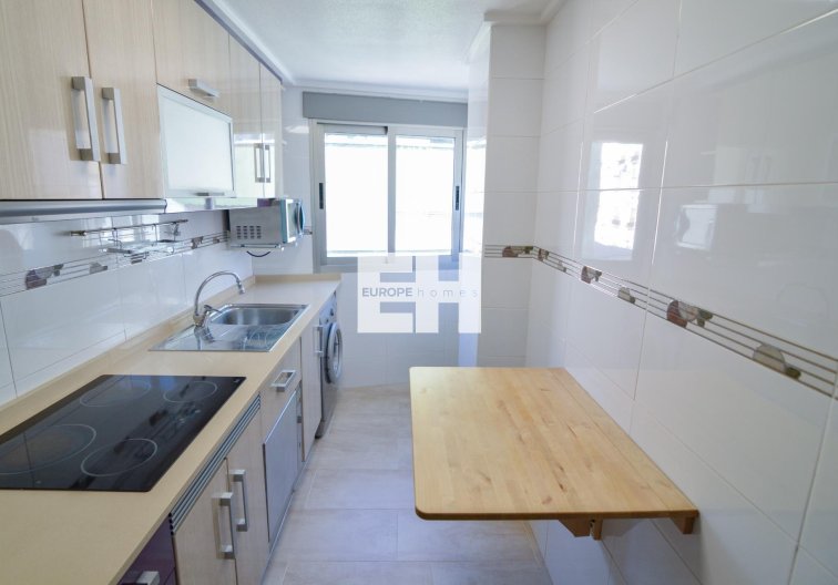 Resale - Apartment - Torrevieja - Playa del Cura