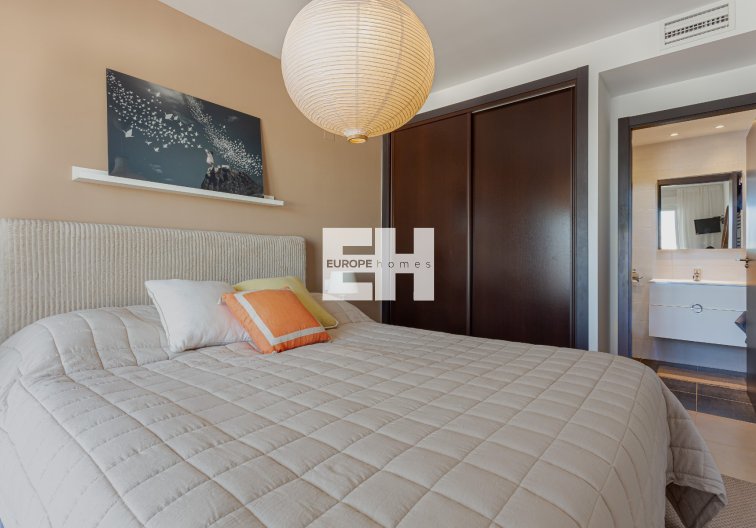 Resale - Apartment - Orihuela Costa - Costa Blanca