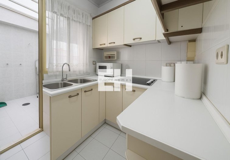 Segunda mano - Apartamento  - Torrevieja - Acequion