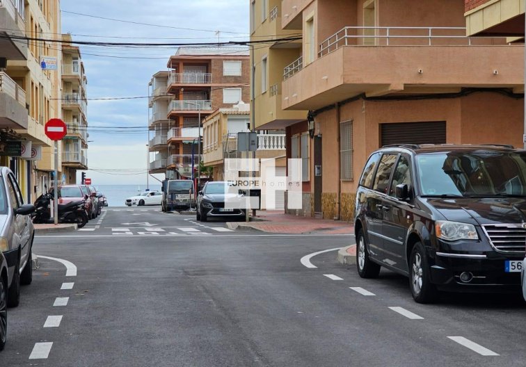Segunda mano - Apartamento  - Torrevieja - Playa de los Naúfragos