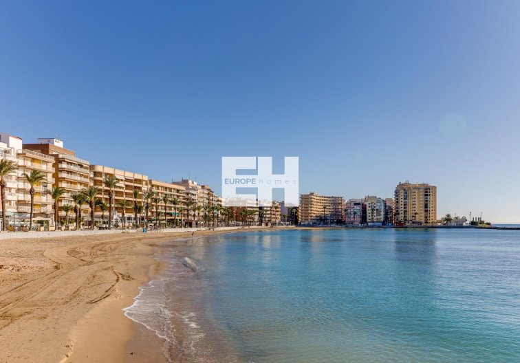 Resale - Apartment - Torrevieja - Playa del Cura
