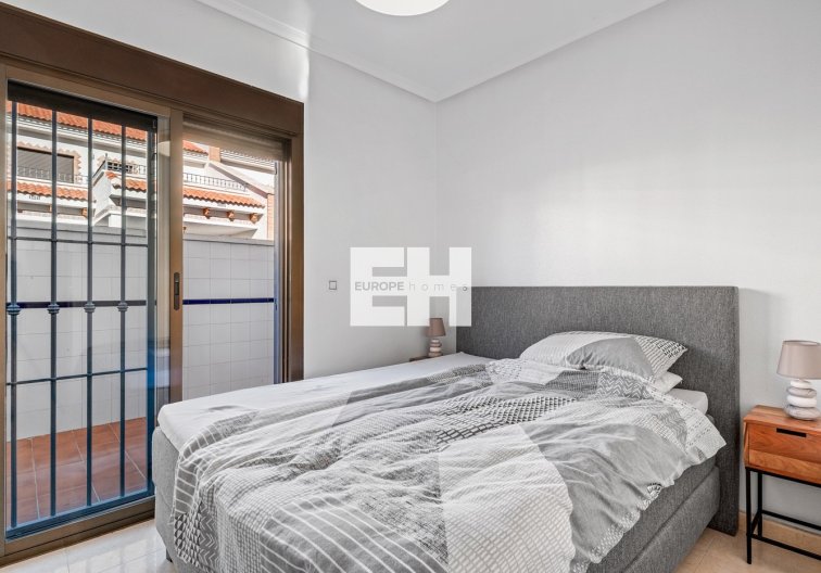 Resale - town house - San Miguel de Salinas - Inland