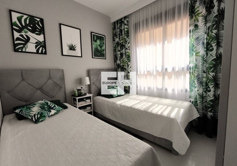 Resale - Apartment - Pilar de la Horadada - La Torre De La Horadada