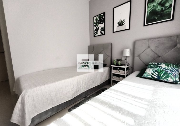 Resale - Apartment - Pilar de la Horadada - La Torre De La Horadada