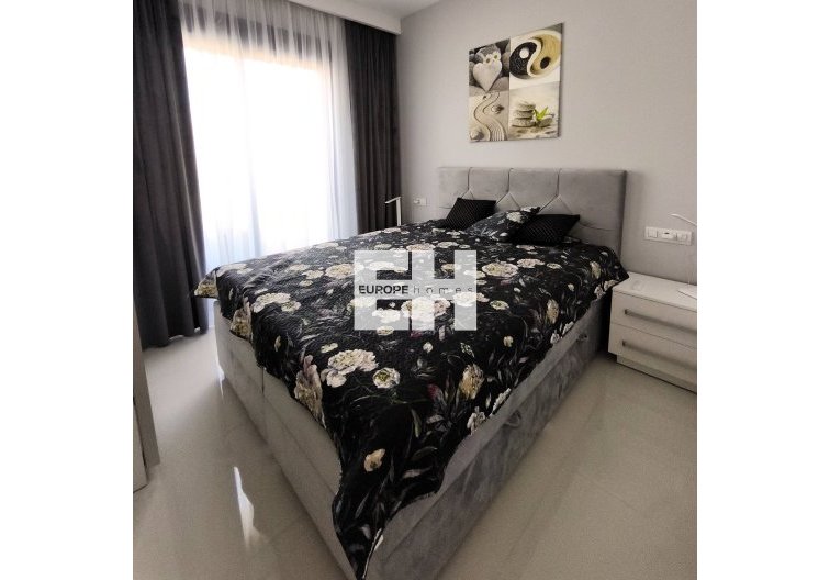 Resale - Apartment - Pilar de la Horadada - La Torre De La Horadada