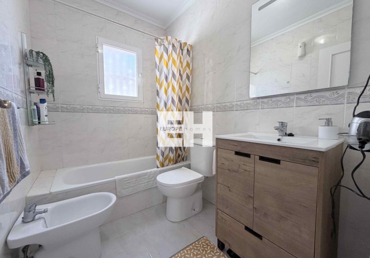 Resale - town house - Orihuela Costa - Costa Blanca