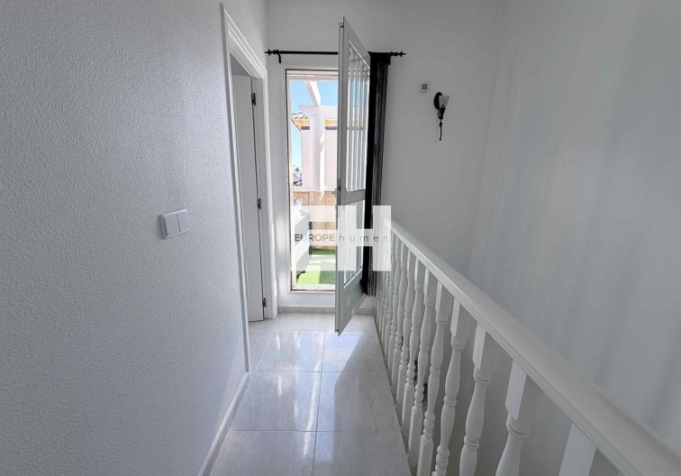 Resale - town house - Orihuela Costa - Costa Blanca