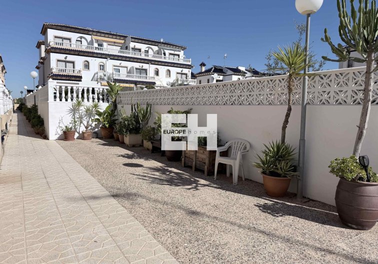 Resale - town house - Orihuela Costa - Costa Blanca